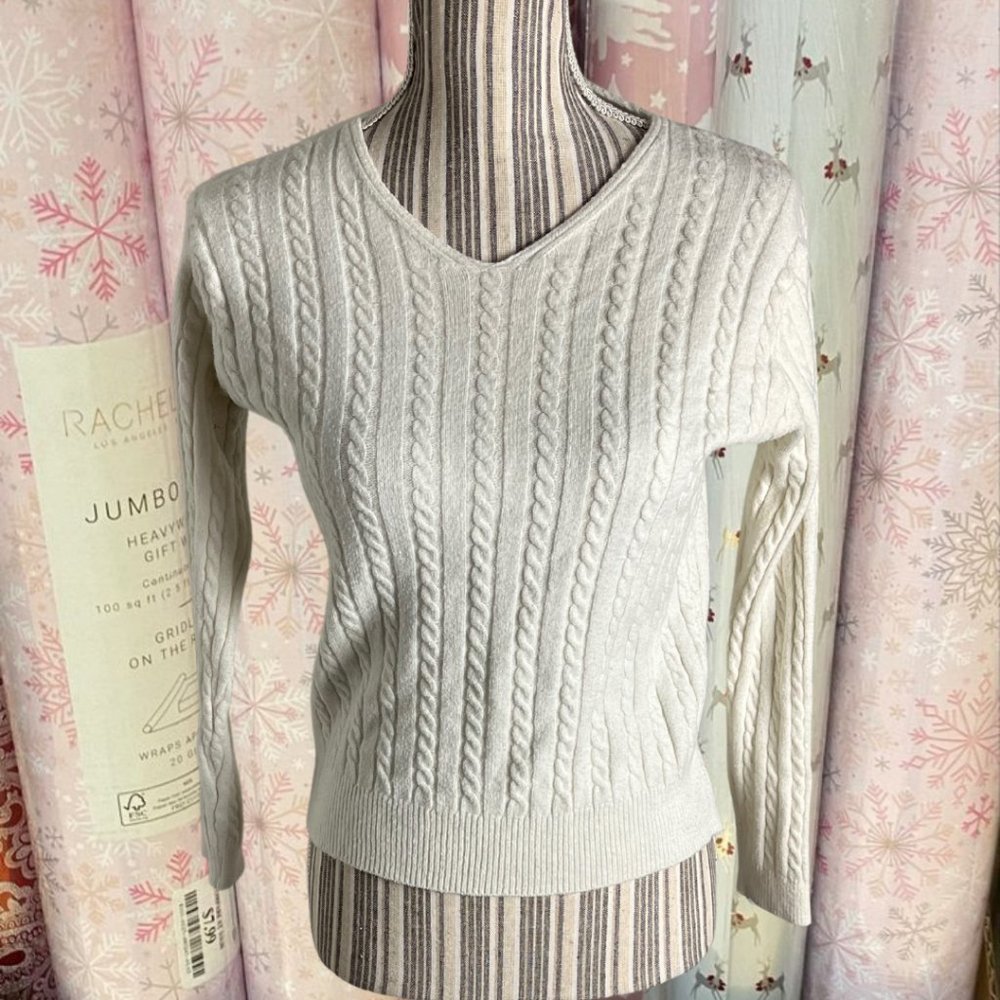 NWOT Cable Knit Cream Sweater Coquette Size Medium